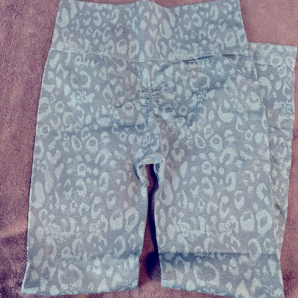 Gymshark Navy Camo Leggings